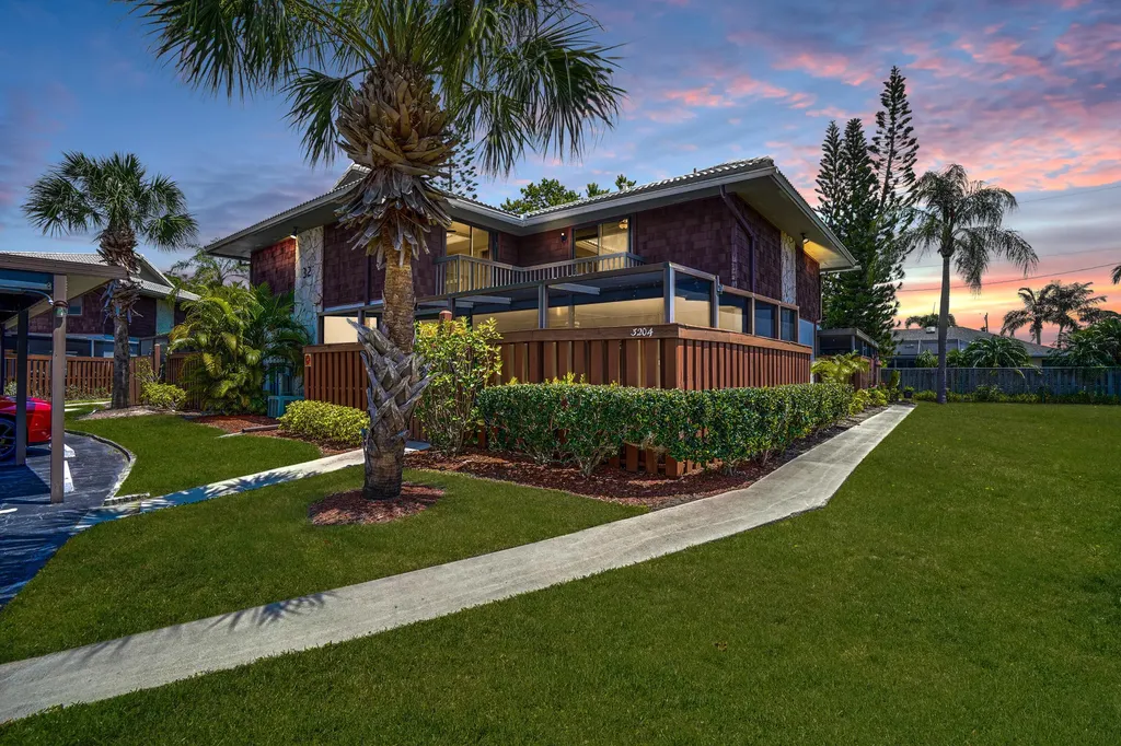 3201 SE Guinevere Lane Port St Lucie FL 34952