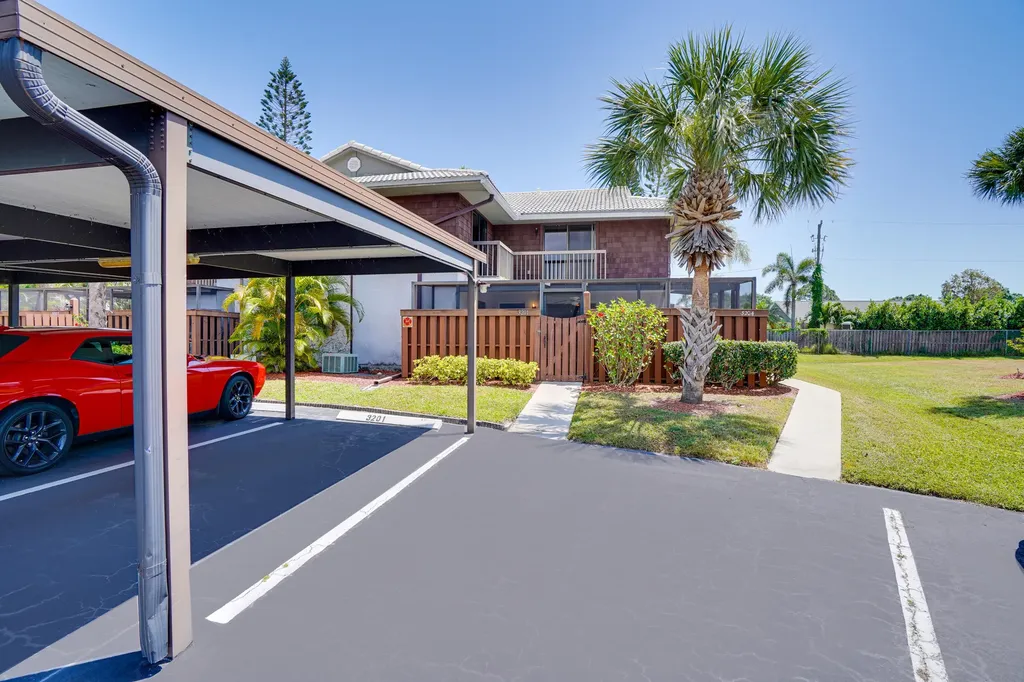 3201 SE Guinevere Lane Port St Lucie FL 34952