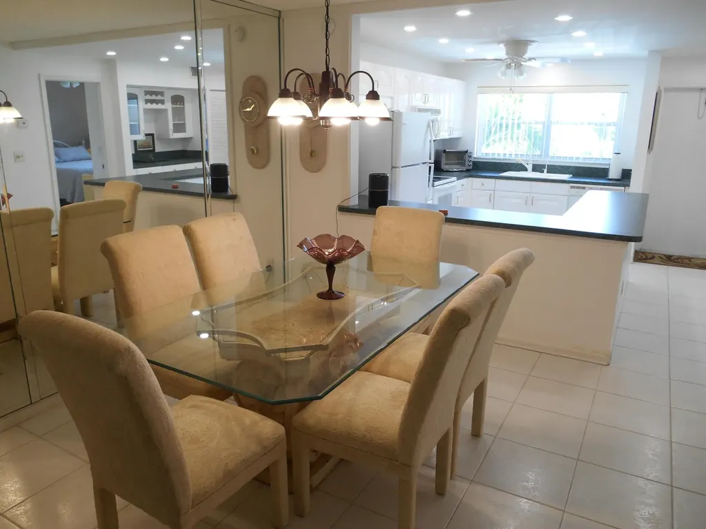 2016 S Federal Highway Boynton Beach FL 33435