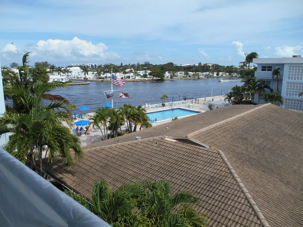 2016 S Federal Highway Boynton Beach FL 33435