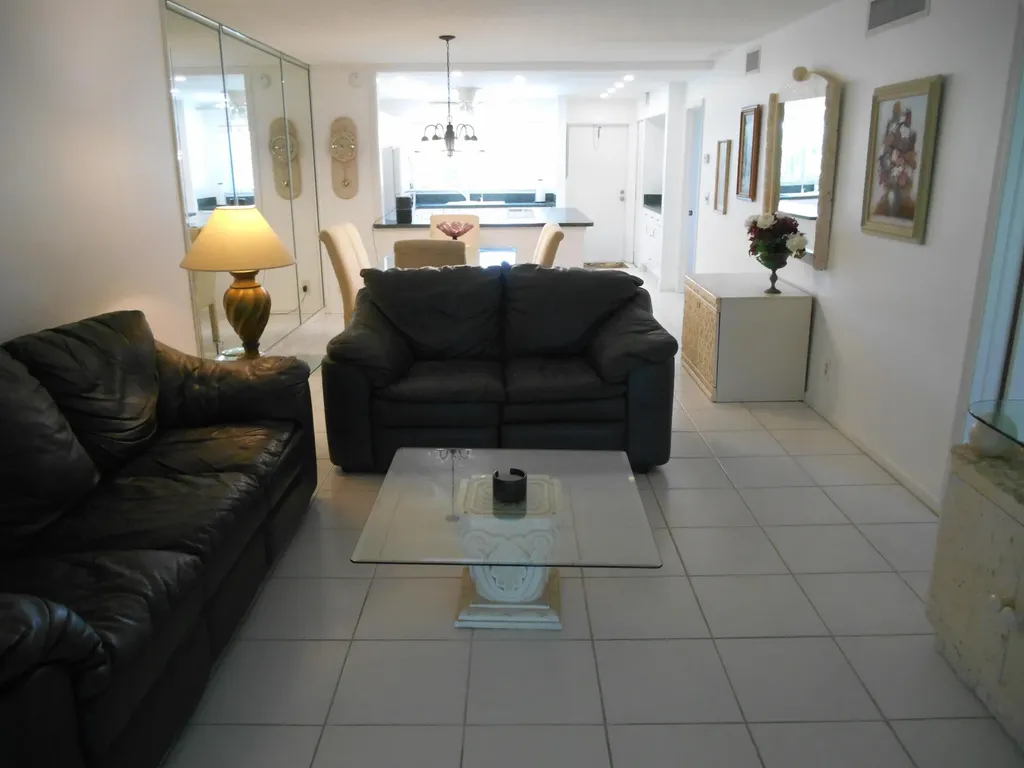 2016 S Federal Highway Boynton Beach FL 33435
