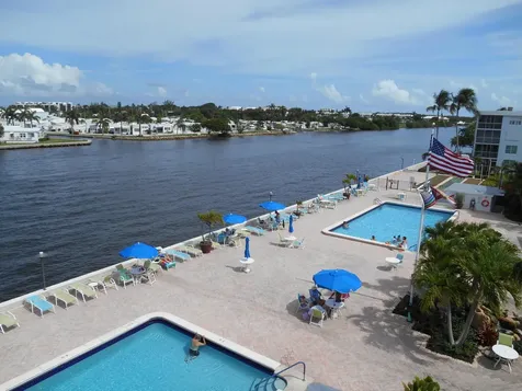 2016 S Federal Highway Boynton Beach FL 33435
