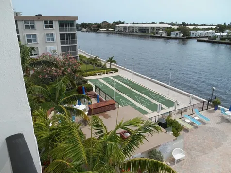 2016 S Federal Highway Boynton Beach FL 33435