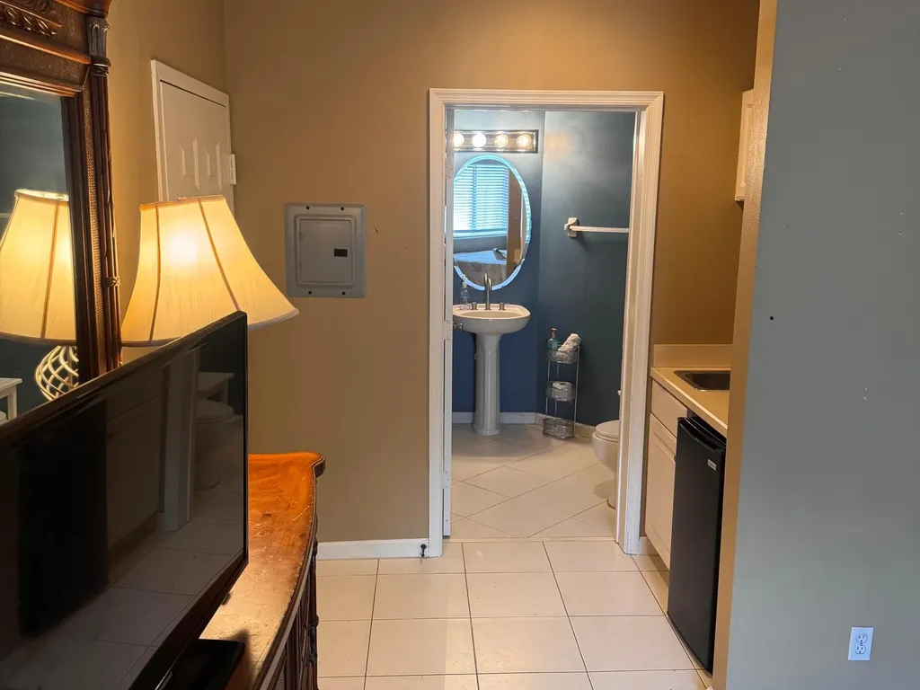 8910 Sandshot Court Port St Lucie FL 34986