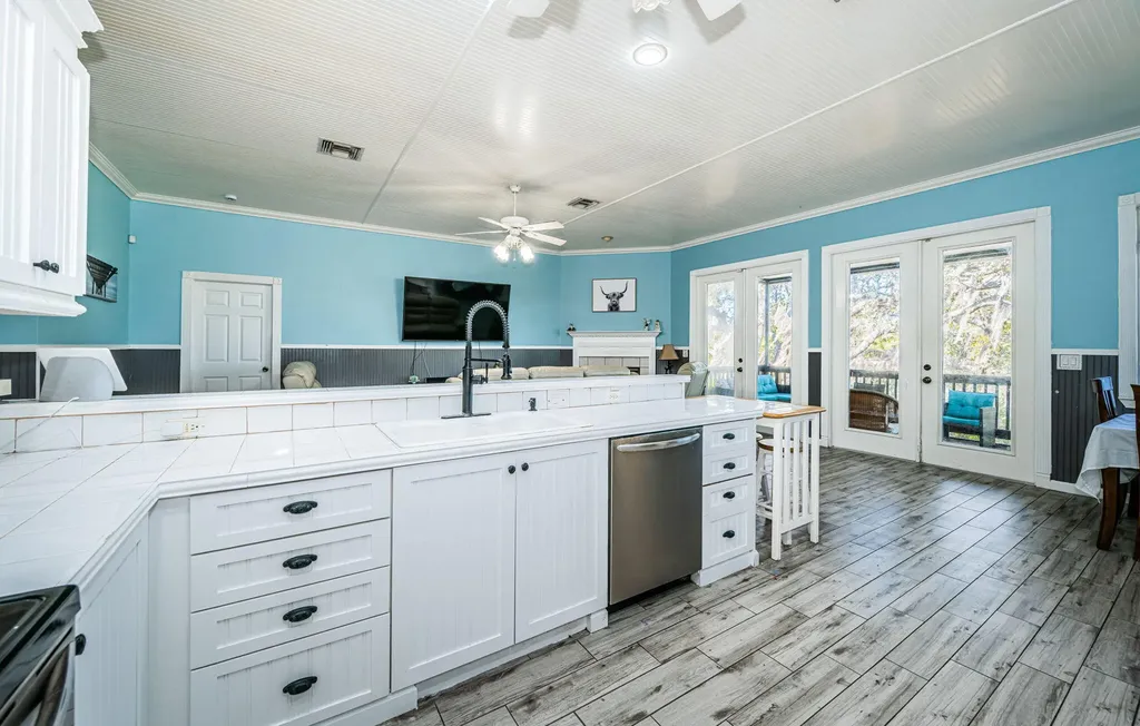 5127 Bay Boulevard Port Richey FL 34668