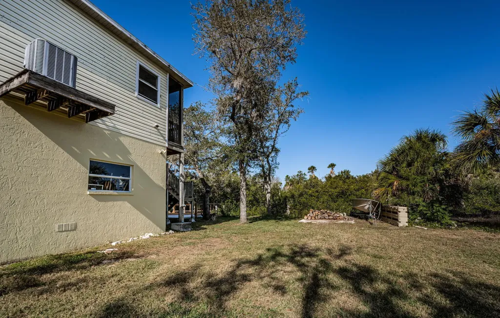 5127 Bay Boulevard Port Richey FL 34668