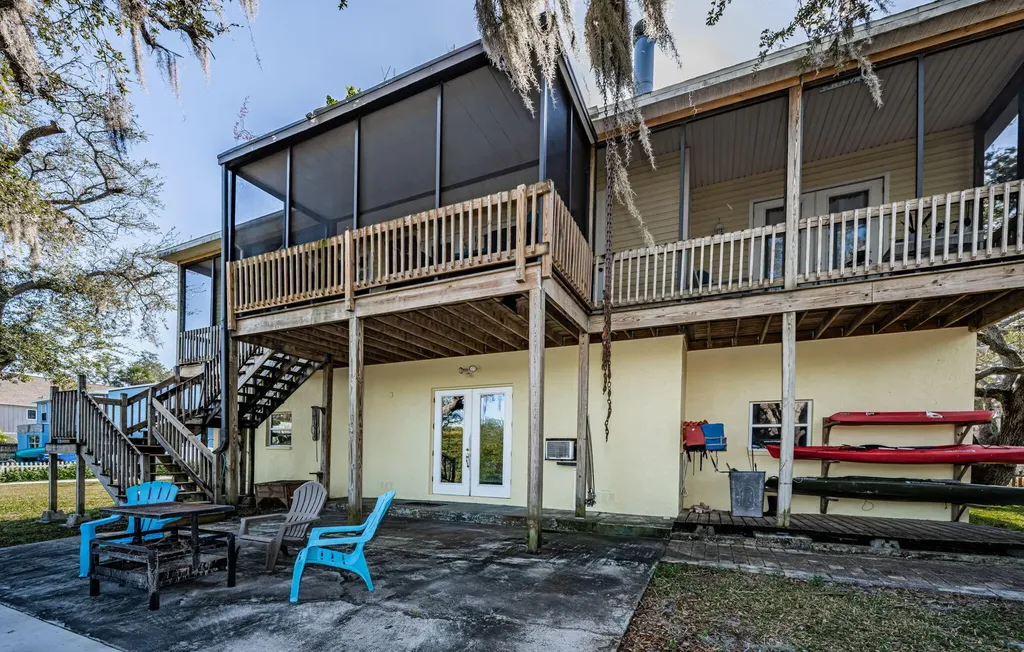 5127 Bay Boulevard Port Richey FL 34668