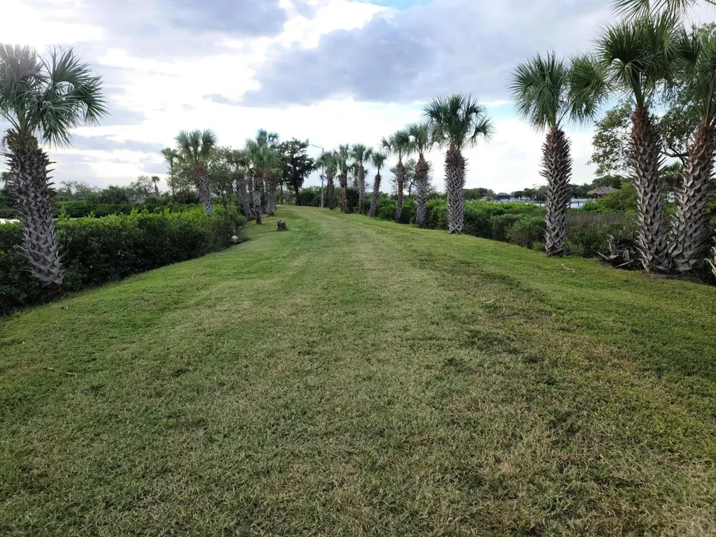 5127 Bay Boulevard Port Richey FL 34668