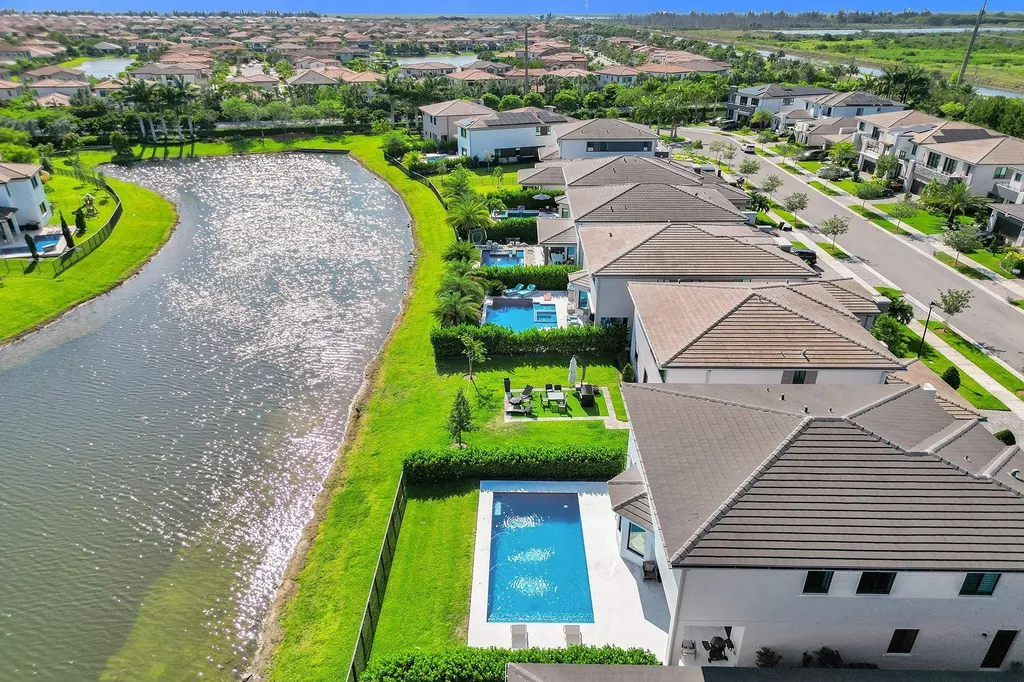 10850 Oceano Way Parkland FL 33076