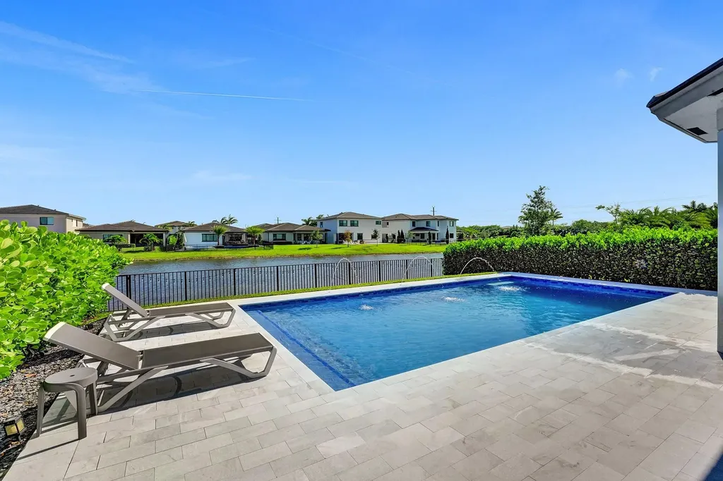10850 Oceano Way Parkland FL 33076