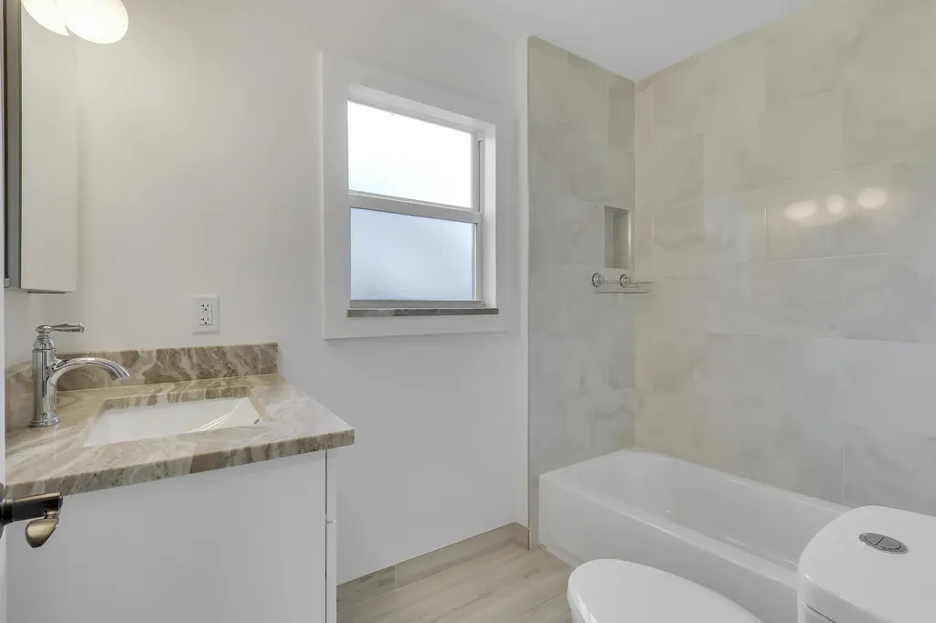 428 S C Street Lake Worth FL 33460