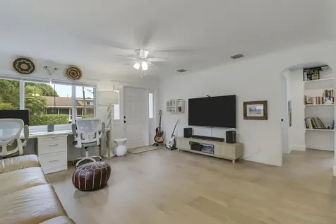 428 S C Street Lake Worth FL 33460
