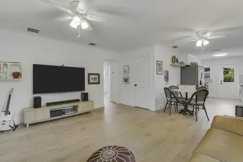 428 S C Street Lake Worth FL 33460