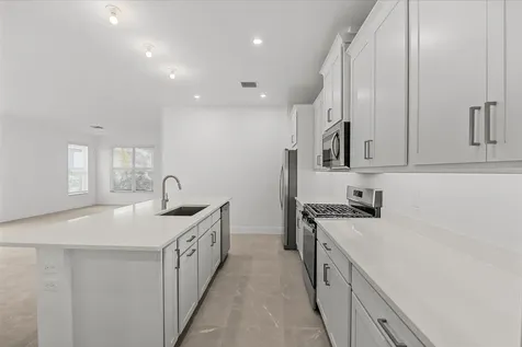 890 SW Newfield Avenue Palm City FL 34990