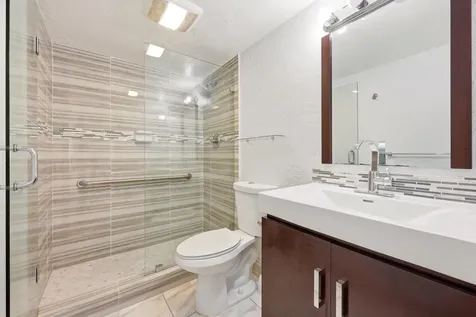401 Golden Isle Drive Hallandale Beach FL 33009