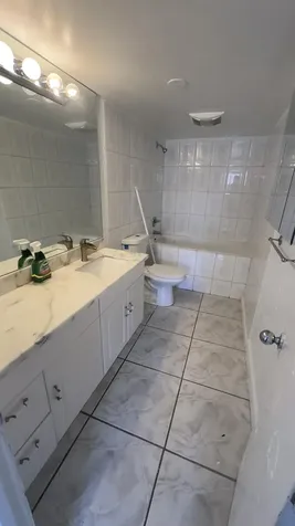 401 Golden Isle Drive Hallandale Beach FL 33009