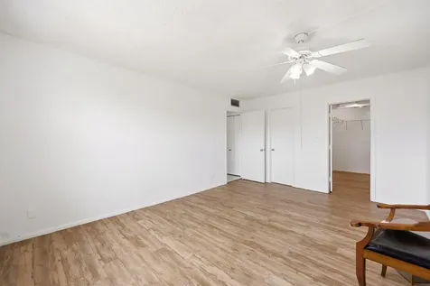 401 Golden Isle Drive Hallandale Beach FL 33009
