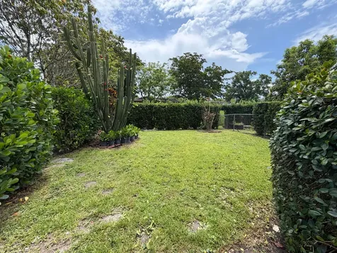 4019 Woodside Drive Coral Springs FL 33065