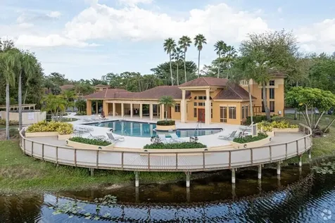 4823 Via Palm Lakes West Palm Beach FL 33417