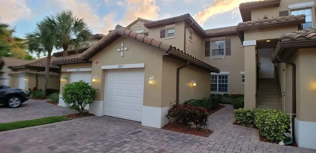8207 NW 128th Lane Parkland FL 33076