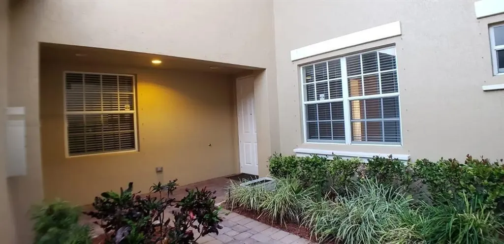 8207 NW 128th Lane Parkland FL 33076