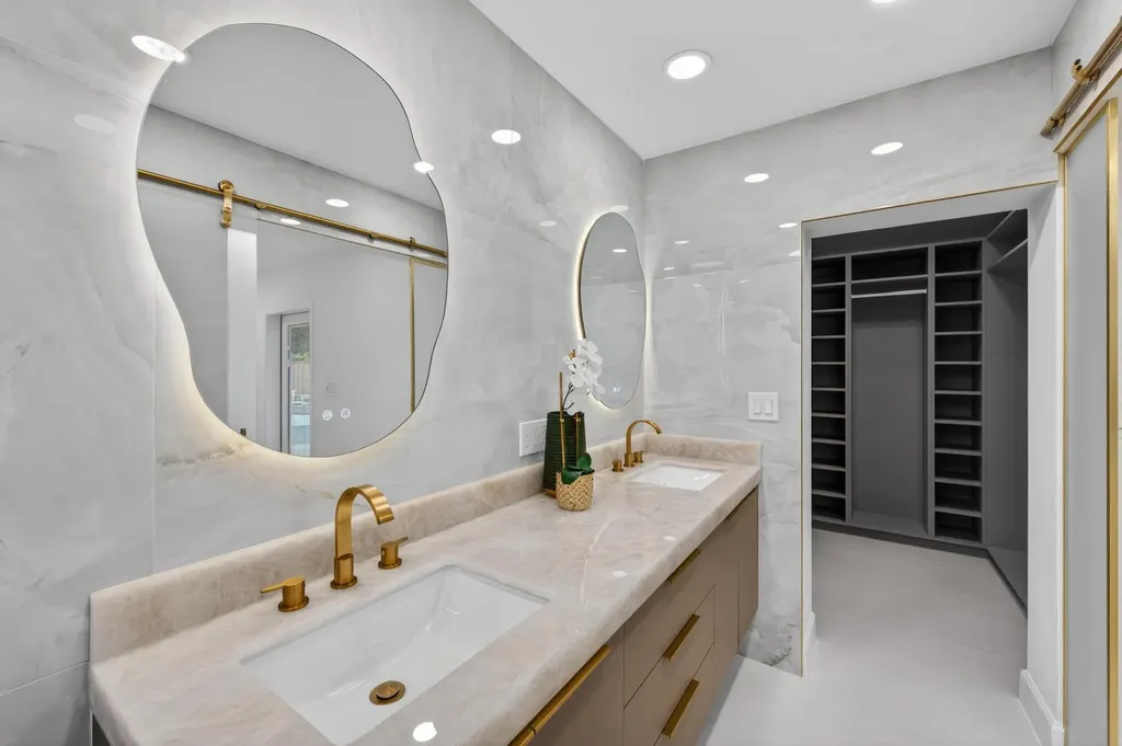 3088 NW 26th Avenue Boca Raton FL 33434