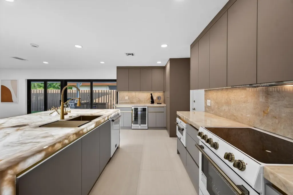 3088 NW 26th Avenue Boca Raton FL 33434