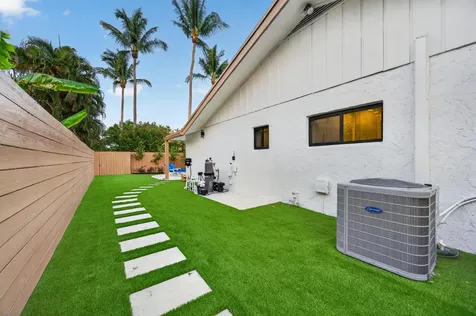 3088 NW 26th Avenue Boca Raton FL 33434