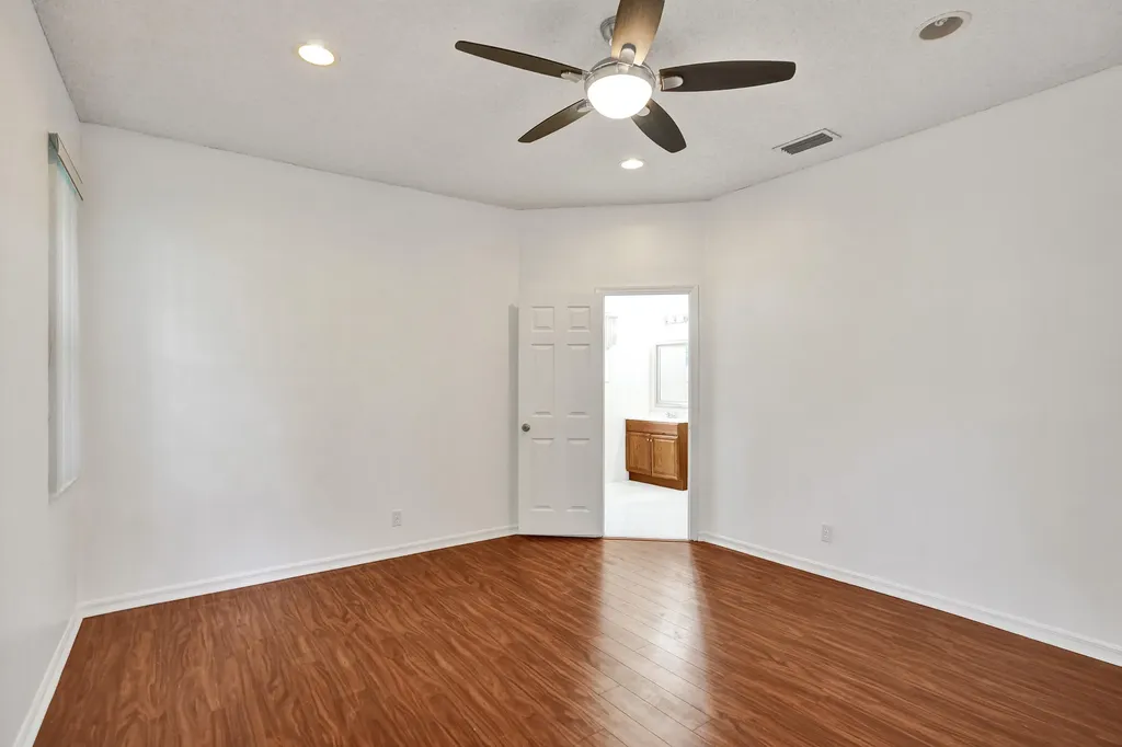3717 Pebblebrook Manor Coconut Creek FL 33073