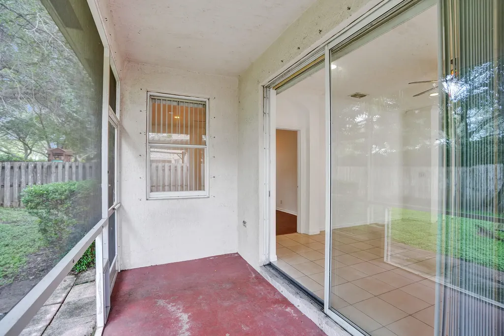 3717 Pebblebrook Manor Coconut Creek FL 33073