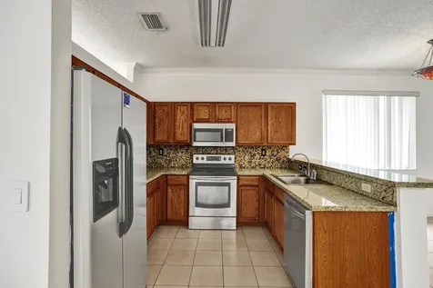 3717 Pebblebrook Manor Coconut Creek FL 33073