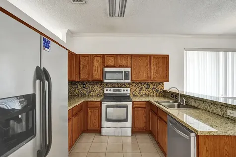 3717 Pebblebrook Manor Coconut Creek FL 33073