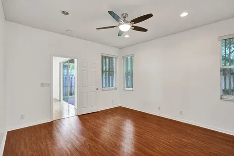 3717 Pebblebrook Manor Coconut Creek FL 33073