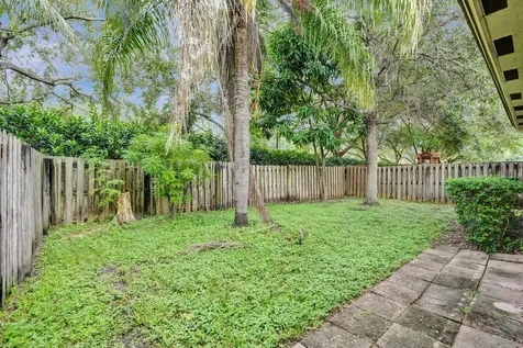 3717 Pebblebrook Manor Coconut Creek FL 33073