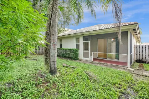 3717 Pebblebrook Manor Coconut Creek FL 33073