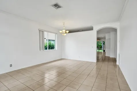 3717 Pebblebrook Manor Coconut Creek FL 33073