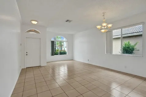3717 Pebblebrook Manor Coconut Creek FL 33073