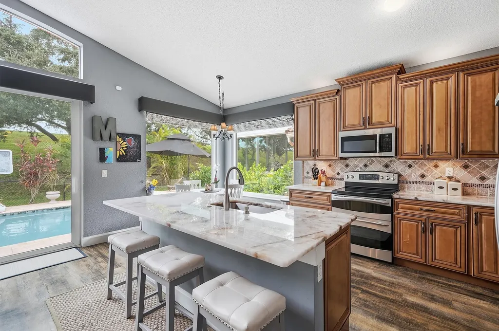 12209 NW 57th Street Coral Springs FL 33076