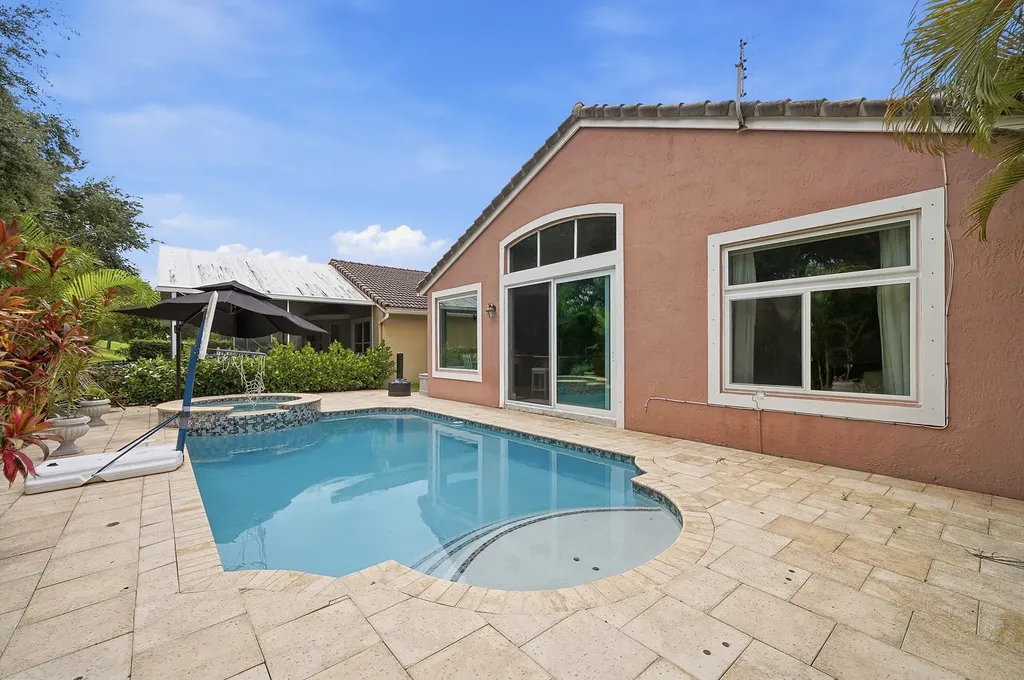 12209 NW 57th Street Coral Springs FL 33076