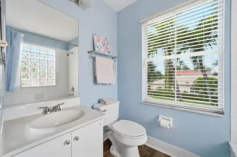 12209 NW 57th Street Coral Springs FL 33076
