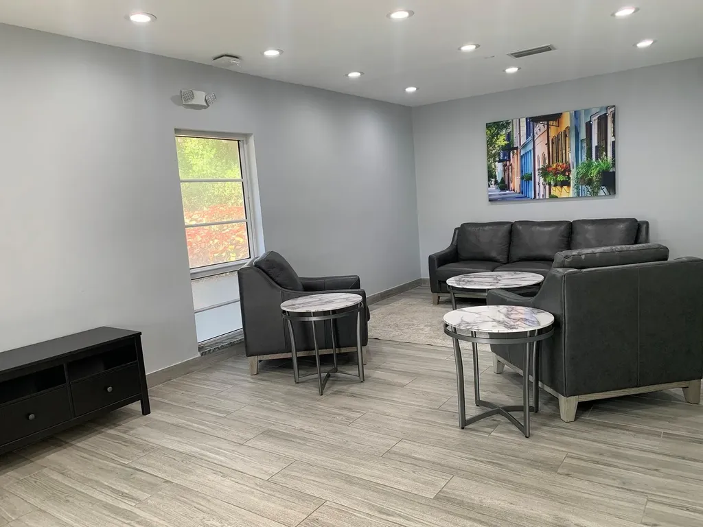 3499 Oaks Way Pompano Beach FL 33069