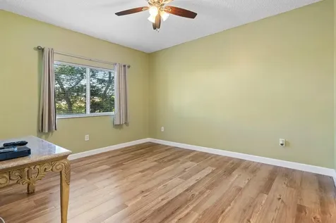 7775 Southampton Terrace Tamarac FL 33321
