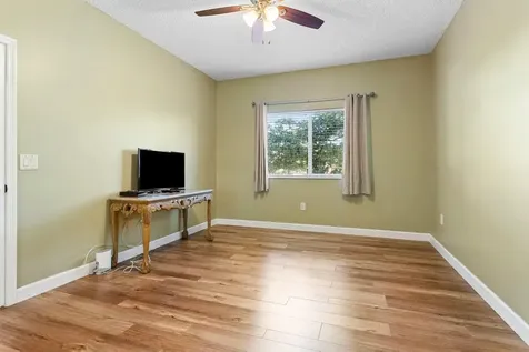 7775 Southampton Terrace Tamarac FL 33321