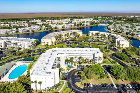 7775 Southampton Terrace Tamarac FL 33321