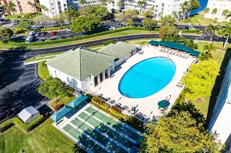7775 Southampton Terrace Tamarac FL 33321