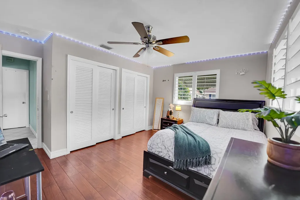 4400 NW 44th Terrace Tamarac FL 33319