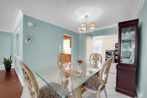 4400 NW 44th Terrace Tamarac FL 33319