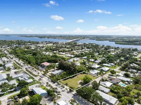 1183 SW 31st Street Palm City FL 34990