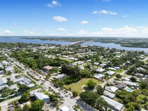 1183 SW 31st Street Palm City FL 34990