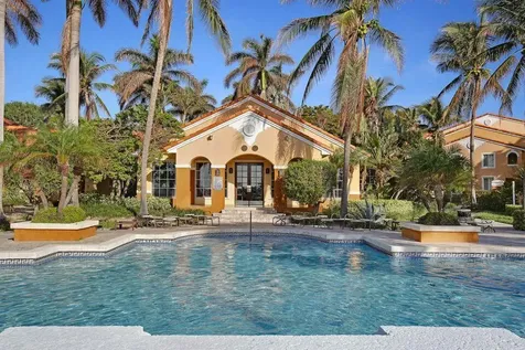 140 Yacht Club Way Hypoluxo FL 33462